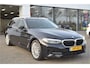 BMW 5-Serie Touring 530e Leer | Head Up | Stuur-Stoelverw v+a | Adapt Cr | Sfeerverl.| Dealer onderhouden!