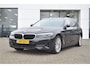 BMW 5-Serie Touring 530e Leer | Head Up | Stuur-Stoelverw v+a | Adapt Cr | Sfeerverl.| Dealer onderhouden!