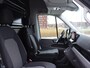 Volkswagen Crafter Bedrijfswagens Highline L3H3 2.0 TDI 130 kW 177 pk 8 versn. Auto | BPM vrij | Middelhoog dak | Trekhaak met vaste kogel | Climatronic airconditioning |