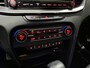 Kia Xceed 1.6 GDi PHEV ExecutiveLine Schuif kantel dak, Stoel en Stuur verwarming, Apple Carplay/Android Auto, Navigatie, Camera.