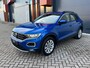 Volkswagen T-Roc 1.0 TSI Style * Navigatie * Led * Stoelverwarming * Adaptieve Cruise Control *