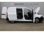 Mercedes-Benz Citan 110-96pk CDI L1. Euro 6 AQ. Erg nette en handige bedrijfswagen voor nog jaren rijplezier ! Airco, navigatie, telefoonvoorb., cruise control, trekhaak, armsteun, Michelin All Season banden rondom etc.