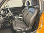 MINI Cooper Mini 1.5 Chili AUTOMAAT! Stoelverwarming | Airco | Cruise Control | Bluetooth | Unieke Kleur | Centrale Vergrendeling | 16" | 16'' Wielen | Airco | Bluetooth