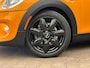 MINI Cooper Mini 1.5 Chili AUTOMAAT! Stoelverwarming | Airco | Cruise Control | Bluetooth | Unieke Kleur | Centrale Vergrendeling | 16" | 16'' Wielen | Airco | Bluetooth