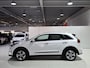Kia Niro EV e-Niro ExecutiveLine 64 kWh Stoel en Stuur verwarming, Schuif kantel dak, Apple Carplay/Android Auto, Navigatie, Camera.