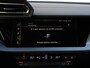 Audi A3 Sportback 40 TFSI e S edition 204pk | 19" Velgen | Ambient Light | Adaptive Cruise | Achteruitrijcamera | Elektr. inkl. buitenspiegels | RS wrap