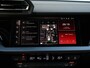 Audi A3 Sportback 40 TFSI e S edition 204pk | 19" Velgen | Ambient Light | Adaptive Cruise | Achteruitrijcamera | Elektr. inkl. buitenspiegels | RS wrap