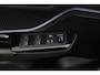 Toyota C-HR 2.0 Hybrid First Edition | Trekhaak | Stoelverwarming | Keyless | Dodehoek herkenning |