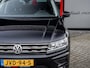 Volkswagen Tiguan 1.4 TSI ACT Highline | Navigatie | LED Koplampen | Active Tail Lights | Adaptieve Cruise Control | Virtual Cockpit | Stoelverwarming | Climate Control | Metallic Lak | Privacy Glas | All Season Banden |