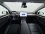 Tesla Model Y Long Range AWD 514pk SOH 92% Trekhaak Warmtepomp Leder Panoramadak Matrix-LED Autopilot Elektr.Stuur+Stoel+Verwarmd Navi Ecc Premium Audio Keyless Priv.Glass Camera's Elektr.AchterKlep Parkeer Assistent Sentry-Mode Privacyglas Bluetooth Dodehoek detector Connected services 1e Eigenaar 1.600KG Trekgewicht Fabrieksgarantie tot 27-6-2027 Garantie op Accu en Motoren 27-6-2031/192.000km