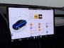Tesla Model Y Long Range AWD 514pk SOH 92% Trekhaak Warmtepomp Leder Panoramadak Matrix-LED Autopilot Elektr.Stuur+Stoel+Verwarmd Navi Ecc Premium Audio Keyless Priv.Glass Camera's Elektr.AchterKlep Parkeer Assistent Sentry-Mode Privacyglas Bluetooth Dodehoek detector Connected services 1e Eigenaar 1.600KG Trekgewicht Fabrieksgarantie tot 27-6-2027 Garantie op Accu en Motoren 27-6-2031/192.000km