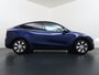 Tesla Model Y Long Range AWD 514pk SOH 92% Trekhaak Warmtepomp Leder Panoramadak Matrix-LED Autopilot Elektr.Stuur+Stoel+Verwarmd Navi Ecc Premium Audio Keyless Priv.Glass Camera's Elektr.AchterKlep Parkeer Assistent Sentry-Mode Privacyglas Bluetooth Dodehoek detector Connected services 1e Eigenaar 1.600KG Trekgewicht Fabrieksgarantie tot 27-6-2027 Garantie op Accu en Motoren 27-6-2031/192.000km