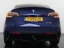 Tesla Model Y Long Range AWD 514pk SOH 92% Trekhaak Warmtepomp Leder Panoramadak Matrix-LED Autopilot Elektr.Stuur+Stoel+Verwarmd Navi Ecc Premium Audio Keyless Priv.Glass Camera's Elektr.AchterKlep Parkeer Assistent Sentry-Mode Privacyglas Bluetooth Dodehoek detector Connected services 1e Eigenaar 1.600KG Trekgewicht Fabrieksgarantie tot 27-6-2027 Garantie op Accu en Motoren 27-6-2031/192.000km
