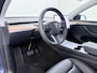 Tesla Model Y Long Range AWD 514pk SOH 92% Trekhaak Warmtepomp Leder Panoramadak Matrix-LED Autopilot Elektr.Stuur+Stoel+Verwarmd Navi Ecc Premium Audio Keyless Priv.Glass Camera's Elektr.AchterKlep Parkeer Assistent Sentry-Mode Privacyglas Bluetooth Dodehoek detector Connected services 1e Eigenaar 1.600KG Trekgewicht Fabrieksgarantie tot 27-6-2027 Garantie op Accu en Motoren 27-6-2031/192.000km