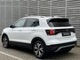 Volkswagen T-Cross 1.0 TSI 110PK Style / LED / Digitale Cockpit / Parkeersensoren V+A / App-Connect / Stoelverwarming **