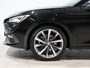 SEAT Leon Sportstourer 1.5 eTSI FR Launch Edition Beats Panorama Trekhaak Navi Alcantara LED Android/Carplay 10