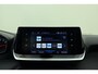 Peugeot 2008 1.2 PureTech Active Pack 100 PK | Handgeschakeld | Camera | Navigatie | Cruise Control | Climate Control | Start/stop | 1e eigenaar