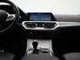 BMW 3-Serie Touring 330e M Sport PHEV 293pk Dealer O.H. Dravitgrau | Head Up | Camera | Laser LED | Sfeerverlichting | Lederen Sportstoelen & Stuur Verwarmd | Apple Carplay | Keyless | Blis | 19"L.M | Virtual | Navigatie | DAB | Plug In Hybrid |