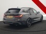 BMW 3-Serie Touring 330e M Sport PHEV 293pk Dealer O.H. | Head Up | Camera | Laser LED | Sfeerverlichting | Lederen Sportstoelen & Stuur Verwarmd | Dravitgrau | Apple Carplay | Keyless | Blis | 19"L.M | Virtual | Navigatie | DAB | Plug In Hybrid |