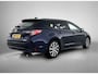 Toyota Corolla Touring Sports 1.8 Hybrid Dynamic Limited | Bi-Tone! | Stoel-/Stuur-/Voorruitverwarming | Achterklep Elektrisch | Navi | Lichtmetalen Velgen |