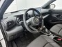 Toyota Yaris 1.5 Hybrid Executive | Stoel-/Stuurverwarming | Parkeersensoren V+A | Navi | Lichtmetalen Velgen |