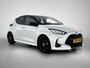 Toyota Yaris 1.5 Hybrid Executive | Stoel-/Stuurverwarming | Parkeersensoren V+A | Navi | Lichtmetalen Velgen |