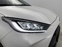 Toyota Yaris 1.5 Hybrid Executive | Stoel-/Stuurverwarming | Parkeersensoren V+A | Navi | Lichtmetalen Velgen |