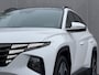 Hyundai Tucson 1.6 T-GDI PHEV Premium Sky 4WD / Dealer Onderhouden / Panoramadak / Standkachel / 360 Camera / Adaptieve Cruise / Apple Carplay & Android Auto / Navigatie / Stoel Verwarming / Stuurwiel Verwarming / Stoel Verkoeling / Elektr. Stoelen / Dodehoek detectie / Achterbank verwarming /