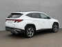 Hyundai Tucson 1.6 T-GDI PHEV Premium Sky 4WD / Dealer Onderhouden / Panoramadak / Standkachel / 360 Camera / Adaptieve Cruise / Apple Carplay & Android Auto / Navigatie / Stoel Verwarming / Stuurwiel Verwarming / Stoel Verkoeling / Elektr. Stoelen / Dodehoek detectie / Achterbank verwarming /