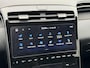 Hyundai Tucson 1.6 T-GDI PHEV Premium Sky 4WD / Dealer Onderhouden / Panoramadak / Standkachel / 360 Camera / Adaptieve Cruise / Apple Carplay & Android Auto / Navigatie / Stoel Verwarming / Stuurwiel Verwarming / Stoel Verkoeling / Elektr. Stoelen / Dodehoek detectie / Achterbank verwarming /