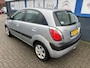 Kia Rio 1.4 X-tra 2006 128000km NWE.APK 3495EU