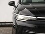 Volkswagen Golf 1.5 eHybrid Style Edition 204 PK DSG | NL Auto | Panoramadak | Trekhaak | 18 inch velgen | Stoel- en stuurverwarming | Camera | Memory stoel met massage