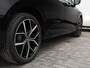 Volkswagen Golf 1.5 eHybrid Style Edition 204 PK DSG | NL Auto | Panoramadak | Trekhaak | 18 inch velgen | Stoel- en stuurverwarming | Camera | Memory stoel met massage