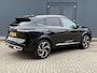 Nissan Qashqai 1.3 MHEV Xtronic Tekna Plus / 1800kg Trekgewicht / Leder/Alcantara Bekleding / Google Maps Navigatie / BOSE Audio / HUD / Apple Carplay Android Auto / Panoramadak / Stuur-, Stoel en Voorruitverwarming / Elektrische achterklep / Massagestoelen /