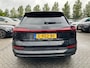 Audi E-tron 55 quattro Advanced edition Plus 95 kWh 95% SOH l Adaptive cruise control l Glazen panoramadak l Stoelverwarming l Luchtvering l Apple Carplay / Android Auto l Parkeersensoren l Elektr. voorst. geheugen best. l Matrix-LED l Privacy glas