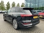 Audi E-tron 55 quattro Advanced edition Plus 95 kWh 95% SOH l Adaptive cruise control l Glazen panoramadak l Stoelverwarming l Luchtvering l Apple Carplay / Android Auto l Parkeersensoren l Elektr. voorst. geheugen best. l Matrix-LED l Privacy glas