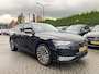 Audi E-tron 55 quattro Advanced edition Plus 95 kWh 95% SOH l Adaptive cruise control l Glazen panoramadak l Stoelverwarming l Luchtvering l Apple Carplay / Android Auto l Parkeersensoren l Elektr. voorst. geheugen best. l Matrix-LED l Privacy glas