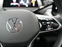 Volkswagen ID.4 Max 77 kWh incl wegklapbare trekhaak | SoH 90,2 % | Panorama dak | Wegklapbare trekhaak | Apple Carplay | Navigatie | Rondomzicht camera | Parkeersensoren voor en achter | Warmtewerende voorruit | Voorstoelen verwarmd | Wi