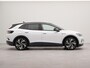 Volkswagen ID.4 Max 77 kWh incl wegklapbare trekhaak | SoH 90,2 % | Panorama dak | Wegklapbare trekhaak | Apple Carplay | Navigatie | Rondomzicht camera | Parkeersensoren voor en achter | Warmtewerende voorruit | Voorstoelen verwarmd | Wi