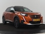 Peugeot e-2008 EV GT 50 kWh | SOH 91% | 3 Fase | Panoramadak | Leder/Alcantara | Adaptive cruise | Carplay | 18'' | Camera | Navigatie | Climate control | Dodehoek detectie | Cruise control
