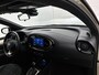 Toyota Aygo X 1.0 VVT-i S-CVT Envy | Stoelverwarming | Elektrisch vouwdak |