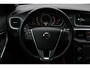 Volvo V40 T5 Inscription | Panorama dak | Elektrische stoel met memory | Schakel flippertjes | Parkeersensoren voor+achter | Achteruitrij camera | Bluetooth