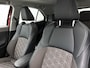 Toyota Yaris Cross 1.5 Hybrid 130 Executive | BTW voertuig | Dodehoek detectie | Stoel+stuurverwarming | Parkeersensoren voor+achter | Elektrische achterklep | Draadloze telefoonlader | Apple CarPlay/Android auto |