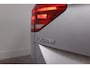 Volkswagen Touran 1.5 TSI Highline R-line 7-Persoons, Trekhaak, ACC, Stoel/Stuurverwarming, Keyless