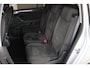 Volkswagen Touran 1.5 TSI Highline R-line 7-Persoons, Trekhaak, ACC, Stoel/Stuurverwarming, Keyless