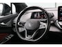 Volkswagen ID.4 204pk Max 77 kWh | SoH 93%  | Trekhaak | Warmtepomp | Panoramadak | 21" Narvik Velgen