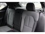 Volvo XC40 2.0 B4 Plus Dark | Verwarmbare Voorruit | Achteruitrijcamera | Semi- Elektrische Trekhaak | Parkeersensoren | Dodehoekdetectie Met Correctie | Adaptieve Cruise Control | Verwarmbare Voorstoelen | Navigatiesysteem | Keyless Entry | Electronic Climate Control