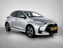 Toyota Yaris 1.5 Hybrid 115 Dynamic | BTW Voertuig | Stoel en stuurverwarming | Draadloos opladen |