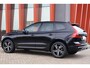 Volvo XC60 T6 Recharge AWD R-Design | Stoelverwarming | Parkeercamera | Panoramadak | Keyless | Glossy Black