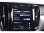 Volvo XC60 T6 Recharge AWD R-Design | Stoelverwarming | Parkeercamera | Panoramadak | Keyless | Glossy Black